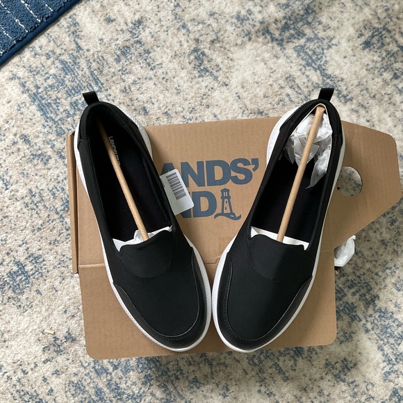 Lands End Gatas Comfort Slip Ons NIB - Picture 2 of 4